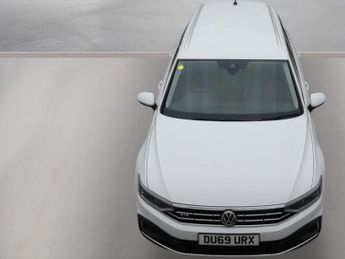 Volkswagen Passat 1.4 TSI 13kWh GTE Advance Estate 5dr Petrol Plug-in Hybrid DSG E