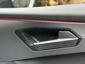CUPRA Formentor 1.4 eHybrid 12.8kWh V1 SUV 5dr Petrol Plug-in Hybrid DSG Euro 6 