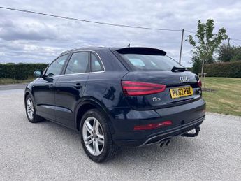 Audi Q3 2.0 TDI S line SUV 5dr Diesel S Tronic quattro Euro 5 (s/s) (177