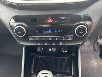 Hyundai TUCSON 1.6 CRDi MHEV SE Nav SUV 5dr Diesel Hybrid Manual Euro 6 (s/s) (