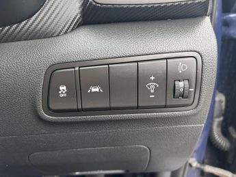 Hyundai TUCSON 1.6 CRDi MHEV SE Nav SUV 5dr Diesel Hybrid Manual Euro 6 (s/s) (