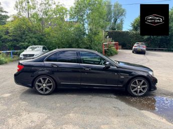 Mercedes-Benz C Class 2.1 C200 CDI BlueEfficiency Sport Saloon 4dr Diesel G-Tronic+ Eu