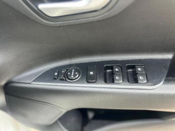 Kia Rio 1.4 2 Hatchback 5dr Petrol Auto Euro 6 (98 bhp)