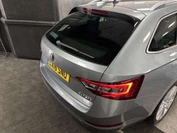 Skoda Superb 2.0 TDI SE L Executive Estate 5dr Diesel DSG Auto 6Spd Euro 6 (s