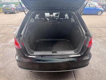Audi A3 1.6 TDI S line Sportback 5dr Diesel Manual Euro 5 (s/s) (105 ps)
