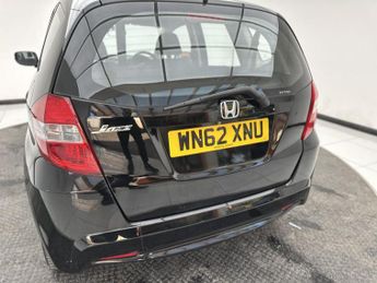 Honda Jazz 1.4 i-VTEC ES Hatchback 5dr Petrol CVT Euro 5 (99 ps)