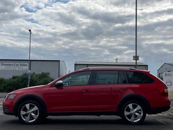 Skoda Octavia 2.0 TDI Scout Estate 5dr Diesel DSG 4WD Euro 6 (s/s) (150 ps)