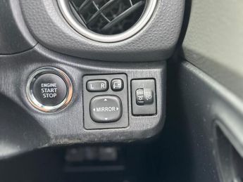 Toyota Yaris Other