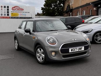 MINI Hatch 1.5 Cooper Hatchback 5dr Petrol Auto Euro 6 (s/s) (136 ps)