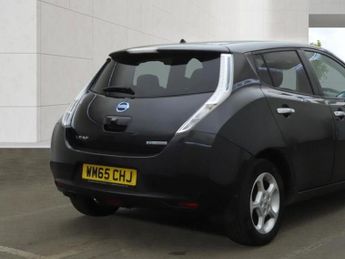 Nissan Leaf 30kWh Acenta Hatchback 5dr Electric Auto (109 bhp)