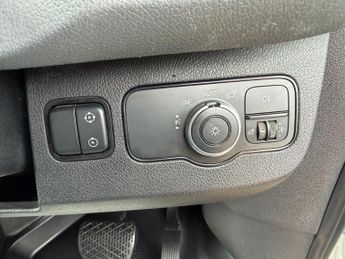Mercedes-Benz Sprinter 2.1 316 CDI Panel Van 5dr Diesel G-Tronic+ RWD L2 H2 Euro 6 (s/s