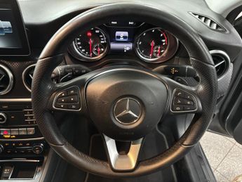 Mercedes-Benz A Class 1.5 A180d Sport (Executive) Hatchback 5dr Diesel 7G-DCT Euro 6 (