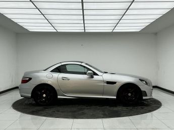 Mercedes-Benz SLK 1.8 SLK200 BlueEfficiency AMG Sport Convertible 2dr Petrol G-Tro