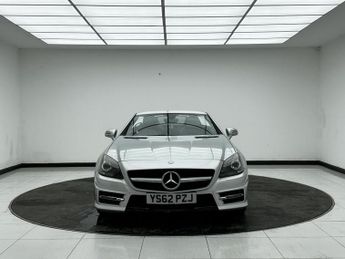 Mercedes-Benz SLK 1.8 SLK200 BlueEfficiency AMG Sport Convertible 2dr Petrol G-Tro