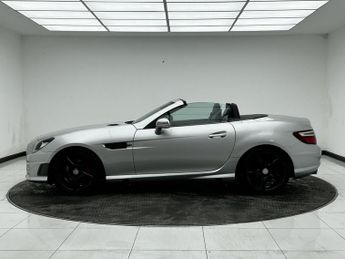 Mercedes-Benz SLK 1.8 SLK200 BlueEfficiency AMG Sport Convertible 2dr Petrol G-Tro
