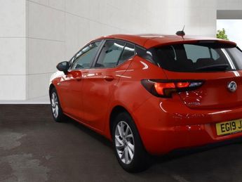 Vauxhall Astra 1.4i TurboGPF Tech Line Nav Hatchback 5dr Petrol Auto Euro 6 (s/
