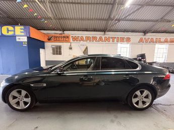 Jaguar XF 2.0d Portfolio Saloon 4dr Diesel Auto Euro 6 (s/s) (180 ps)