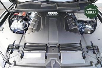 Audi Q7 3.0 TDI V6 S line SUV 5dr Diesel Tiptronic quattro Euro 6 (s/s) 