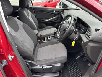 Vauxhall Grandland X 1.2 Turbo GPF SE SUV 5dr Petrol Manual Euro 6 (s/s) (130 ps)