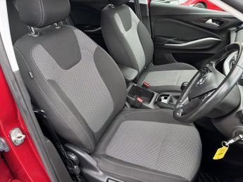Vauxhall Grandland X 1.2 Turbo GPF SE SUV 5dr Petrol Manual Euro 6 (s/s) (130 ps)