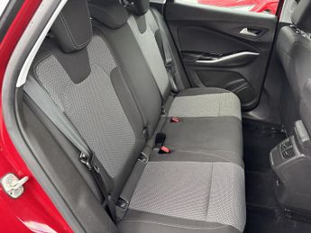 Vauxhall Grandland X 1.2 Turbo GPF SE SUV 5dr Petrol Manual Euro 6 (s/s) (130 ps)