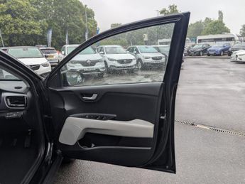 Kia Stonic 1.0 T-GDi 3 SUV 5dr Petrol Manual Euro 6 (s/s) (118 bhp)