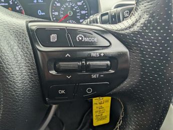 Kia Stonic 1.0 T-GDi 3 SUV 5dr Petrol Manual Euro 6 (s/s) (118 bhp)