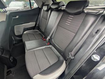 Kia Stonic 1.0 T-GDi 3 SUV 5dr Petrol Manual Euro 6 (s/s) (118 bhp)