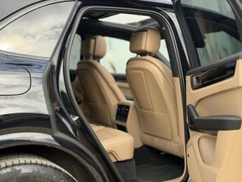 Porsche Cayenne 3.0T V6 SUV 5dr Petrol TiptronicS 4WD Euro 6 (s/s) (340 ps)