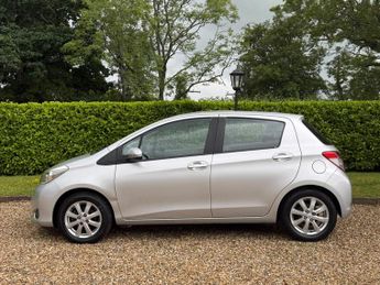 Toyota Yaris 1.33 Dual VVT-i TR Hatchback 5dr Petrol Multidrive S Euro 5 (101