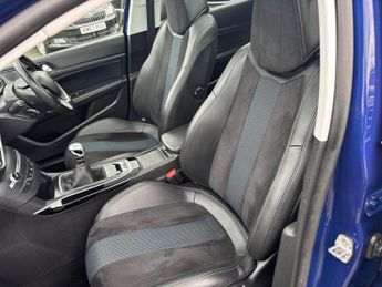 Peugeot 308 1.2 PureTech Tech Edition Hatchback 5dr Petrol Manual Euro 6 (s/