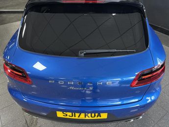 Porsche Macan 3.0 TD V6 S SUV 5dr Diesel PDK 4WD Euro 6 (s/s) (258 ps)