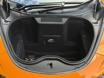 McLaren 570S 3.8T V8 Coupe 2dr Petrol SSG Euro 6 (s/s) (570 ps)