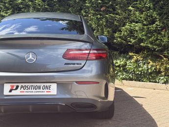 Mercedes-Benz E Class 2.0 E220d AMG Line (Premium) Coupe 2dr Diesel G-Tronic+ Euro 6 (