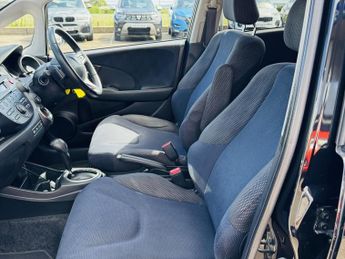 Honda Jazz 1.4 i-VTEC ES Plus Hatchback 5dr Petrol CVT Euro 5 (99 ps)