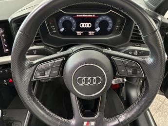 Audi A1 1.0 TFSI 25 S line Sportback 5dr Petrol S Tronic Euro 6 (s/s) (9