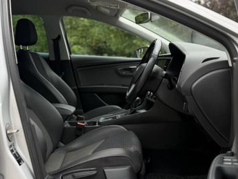 SEAT Leon 1.4 EcoTSI XCELLENCE Technology Hatchback 5dr Petrol DSG Euro 6 