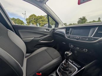 Vauxhall Crossland X 1.2 Turbo GPF Elite SUV 5dr Petrol Manual Euro 6 (s/s) (130 ps)