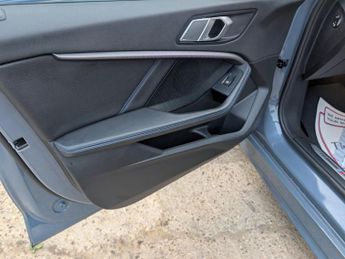 BMW 1 Series 1.5 118i M Sport (LCP) Hatchback 5dr Petrol DCT Euro 6 (s/s) (13