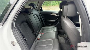 Audi A6 Allroad 3.0 TDI V6 Estate 5dr Diesel S Tronic quattro Euro 5 (s/s) (245 