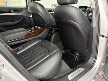 Audi A8 2.0 TFSI Tiptronic Euro 5 (s/s) 4dr