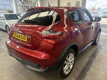 Nissan Juke 1.6 Acenta Premium SUV 5dr Petrol XTRON Euro 5 (117 ps)