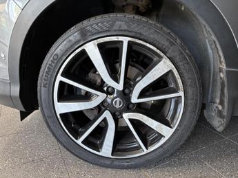 Nissan Qashqai 1.2 DIG-T Tekna SUV 5dr Petrol XTRON 2WD Euro 6 (s/s) (115 ps)