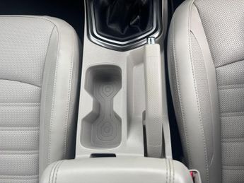 SsangYong Tivoli 1.5P Ultimate Nav SUV 5dr Petrol Manual Euro 6 (s/s) (163 ps)