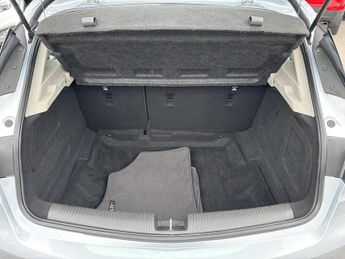 Vauxhall Astra 1.4i Turbo SRi Hatchback 5dr Petrol Manual Euro 6 (150 ps)