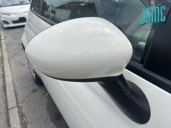 Fiat 500 0.9 TwinAir Pop Hatchback 3dr Petrol Dualogic Euro 5 (s/s) (85 b