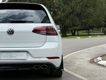 Volkswagen Golf 2.0 TSI R Hatchback 5dr Petrol DSG 4Motion Euro 6 (s/s) (300 ps)