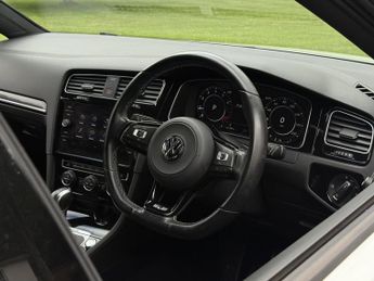 Volkswagen Golf 2.0 TSI R Hatchback 5dr Petrol DSG 4Motion Euro 6 (s/s) (300 ps)