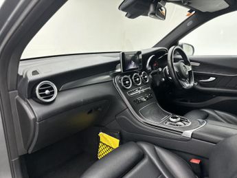 Mercedes-Benz GLC 2.1 GLC250d AMG Line SUV 5dr Diesel G-Tronic+ 4MATIC Euro 6 (s/s