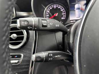 Mercedes-Benz GLC 2.1 GLC250d AMG Line SUV 5dr Diesel G-Tronic+ 4MATIC Euro 6 (s/s